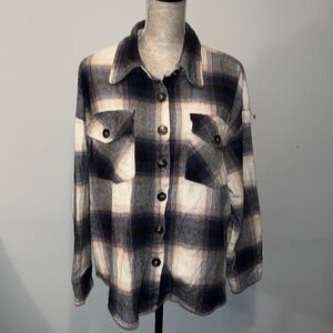 Anthropology Sweet Wanderer
Women's Plaid Jacket Large
Excellent condition